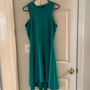 Banana Republic size 10 green sleeveless dress hi- low with pockets